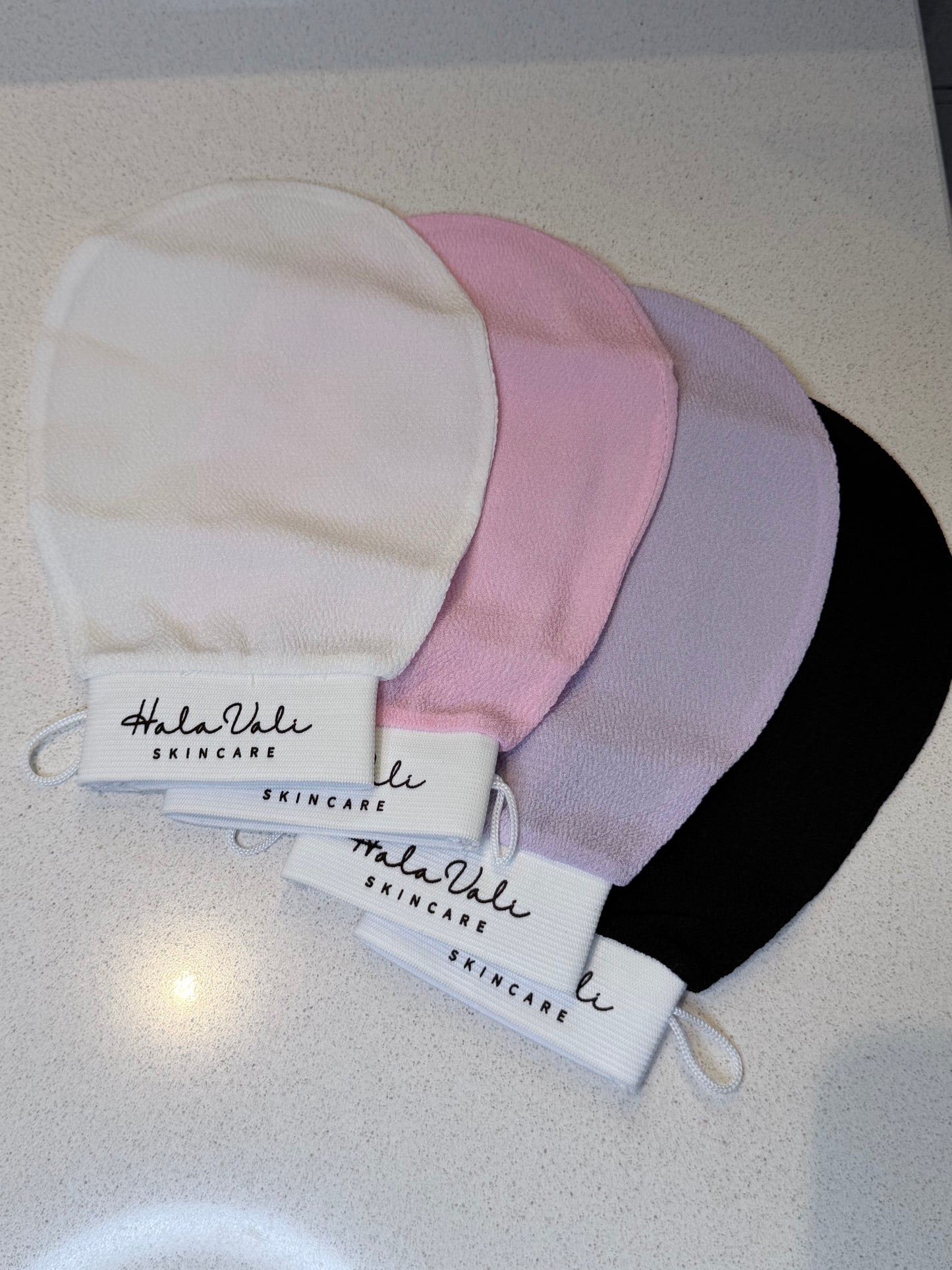 Hala Vali Exfoliating Gloves